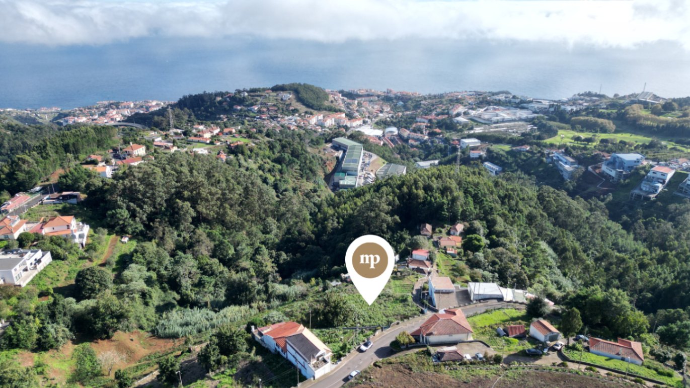 Plot near Palheiro Golf