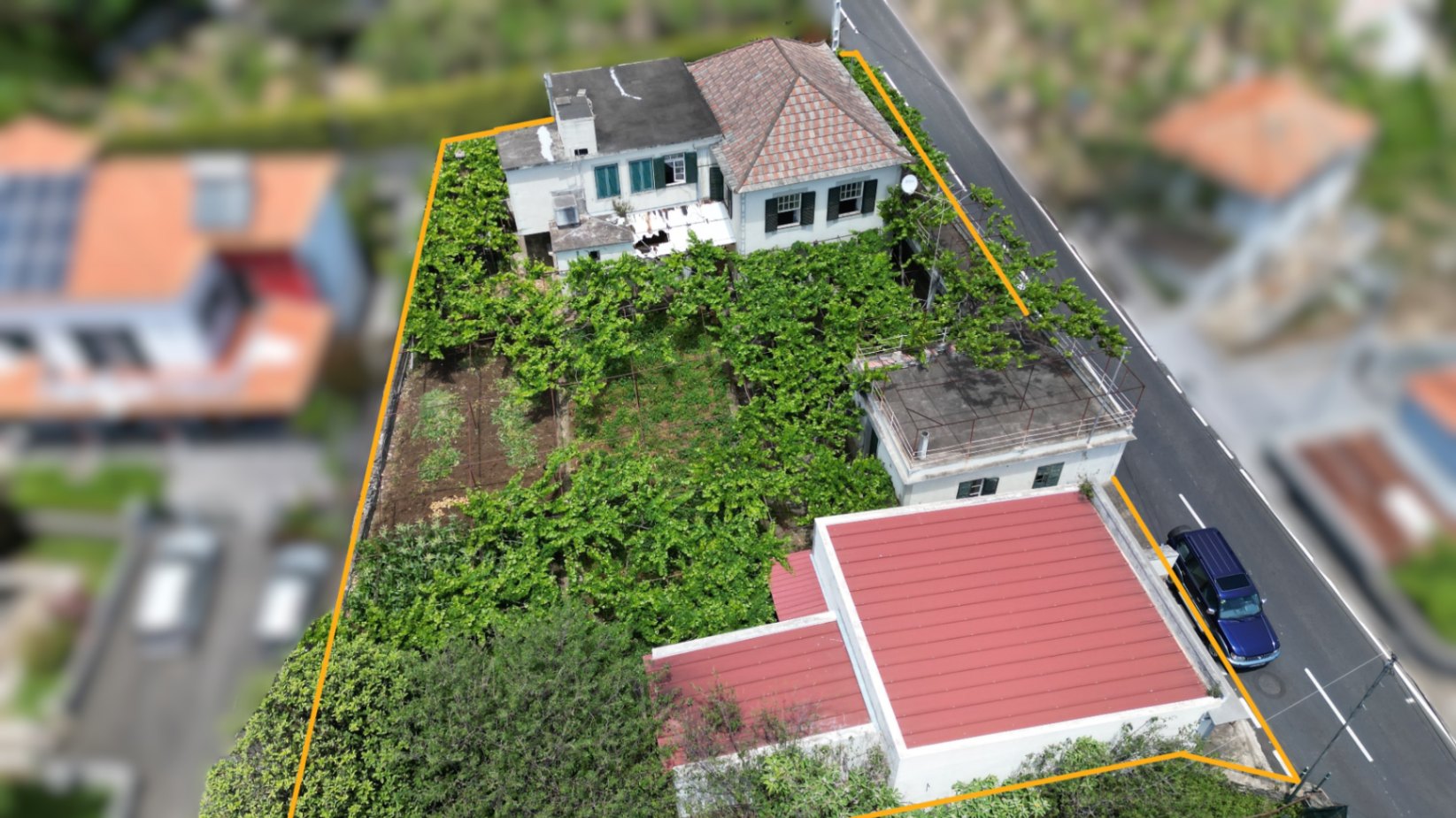 3+2 Bedroom House in Canhas